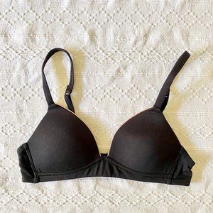 Maidenform 34A Wireless Bra w/ Convertible Straps